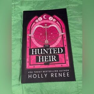 The Hunted Heir Book by Holly Renee